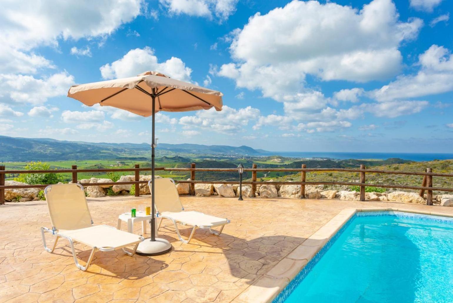 Villa Rallo Paphos Bagian luar foto