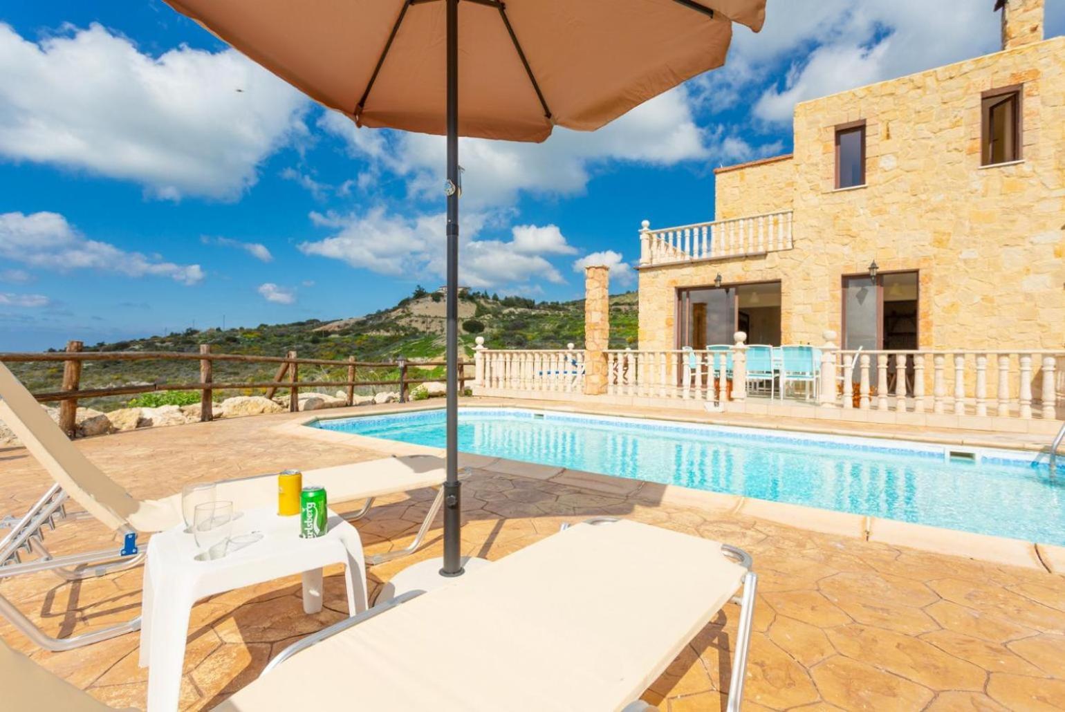 Villa Rallo Paphos Bagian luar foto